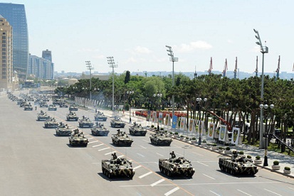 Military parade starts in Baku - LIVE